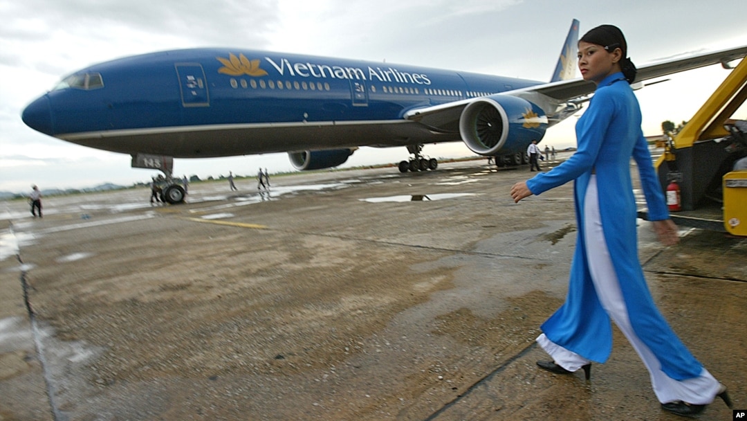 Hàng chục phi công Vietnam Airlines xin nghỉ trong những tháng qua vì "lương thấp"