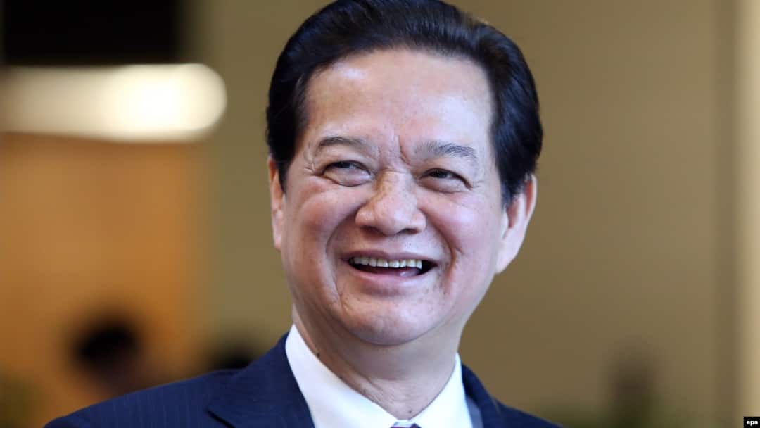 Ở Việt Nam, nhiều người cũng biết rằng “Thủ tướng Chính phủ” vào năm 2012 là Nguyễn Tấn Dũng.
