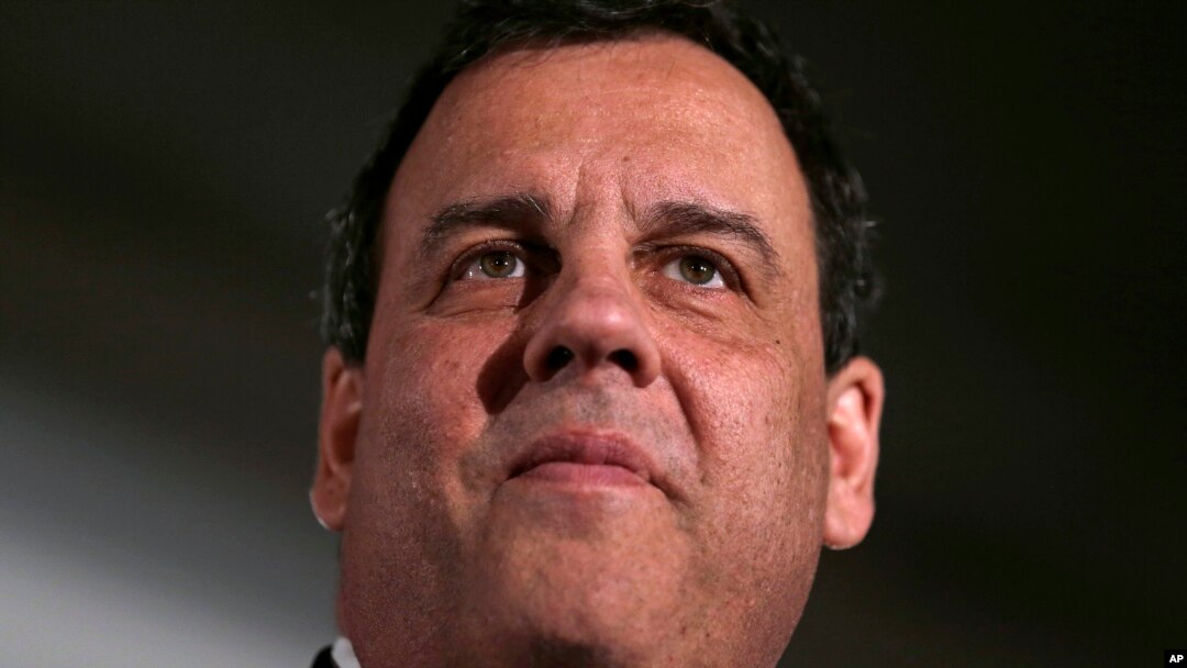 Ứng viên tổng thống đảng Cộng hoà - Thống đốc New Jersey Chris Christie - đã rút lui khỏi cuộc đua vào Tòa Bạch Ốc sau thất bại ở Iowa và New Hampshire.